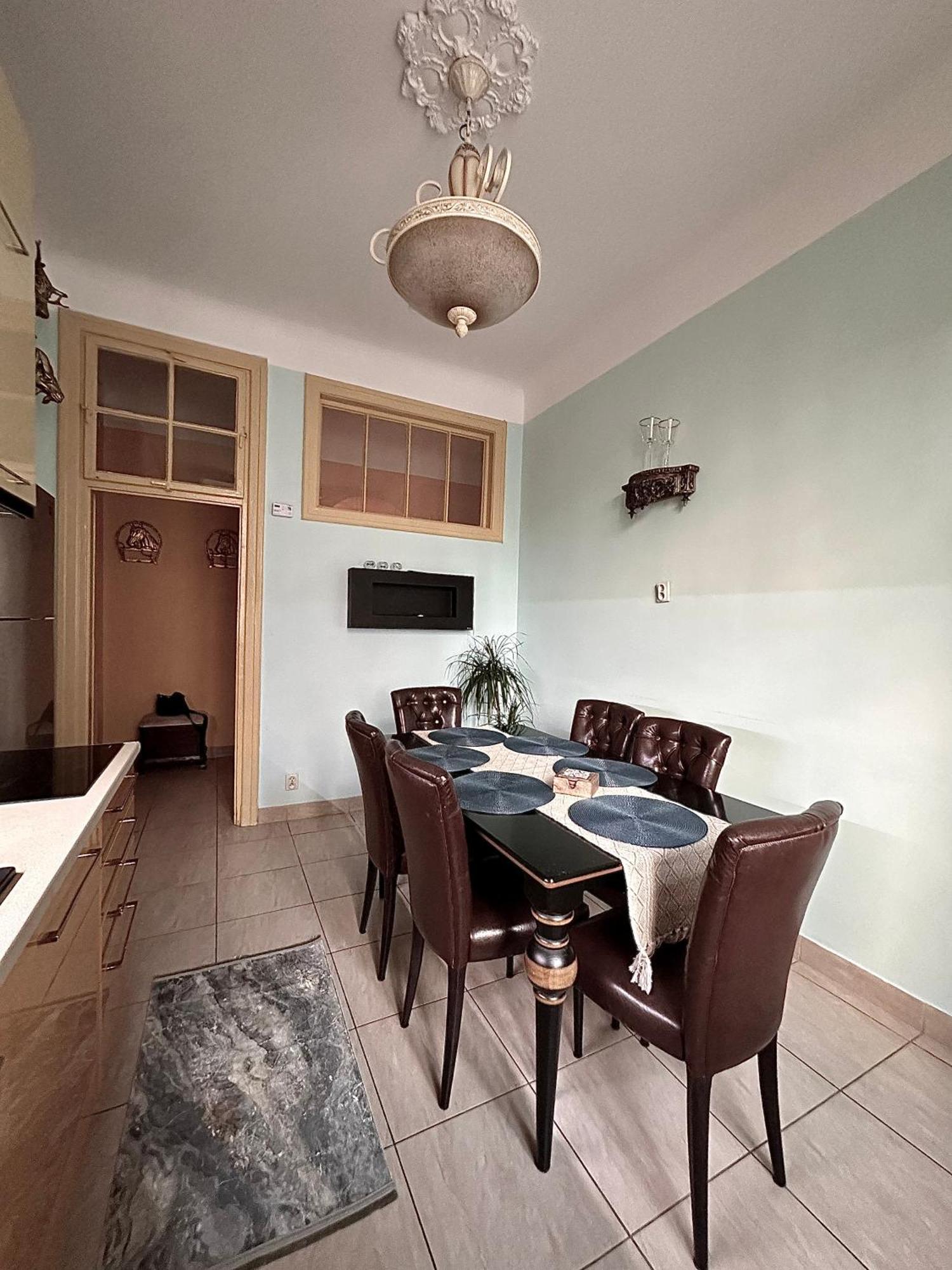 Exclusive Apartment Chmielna Street 95M2 วอร์ซอ ภายนอก รูปภาพ